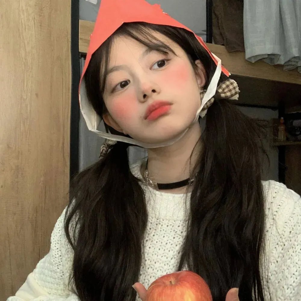 他不爱后，两个青梅后悔哭了